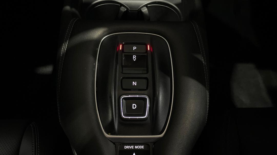 2023 Honda Zr-v E:hev Lx, Automatic, 27406 km, Gear Lever 