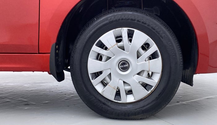 2018 Tata Tiago XE 1.2 REVOTRON, Petrol, Manual, 16,632 km, Right Front Wheel
