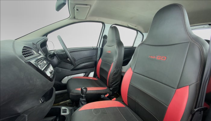 2017 Datsun Redi Go T (O), Petrol, Manual, 35,749 km, Right Side Front Door Cabin