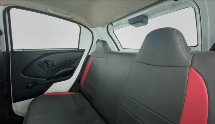 2017 Datsun Redi Go T (O), Petrol, Manual, 35,749 km, Right Side Rear Door Cabin