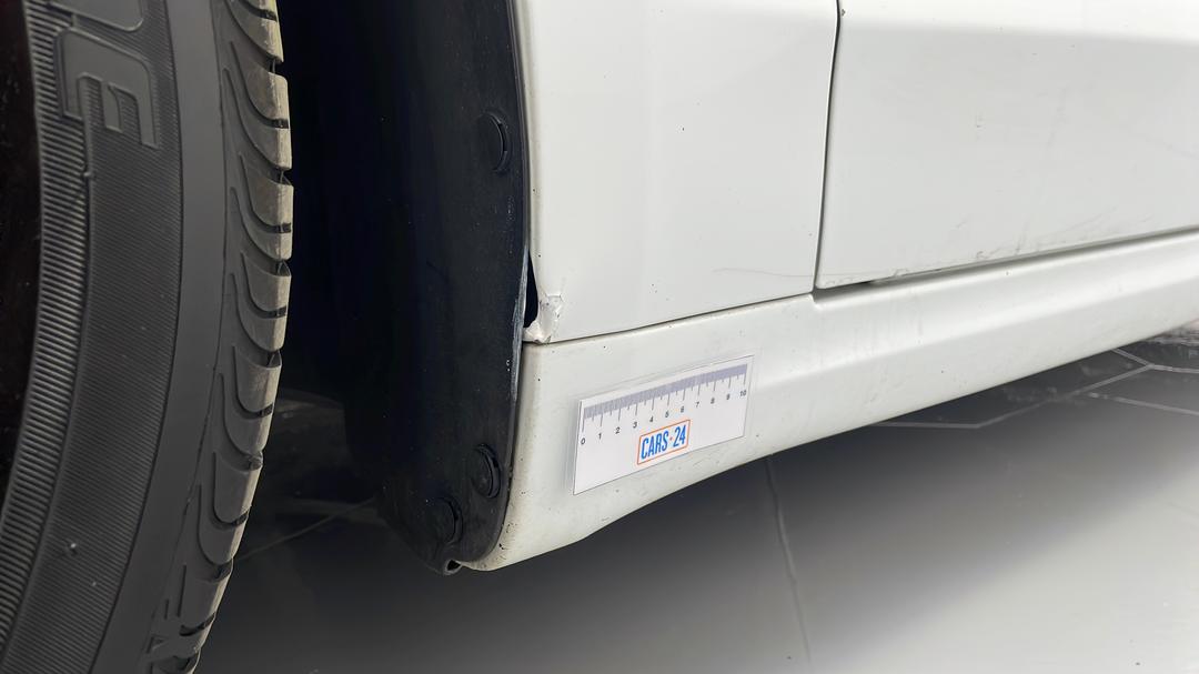 2017 Ford Mondeo Ambiente, Automatic, 45205 km, Quarter Panel Front LHS Guard Dent