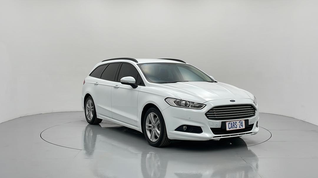 2017 Ford Mondeo Ambiente, Automatic, 45205 km, Right Front Diagonal (45- Degree) View