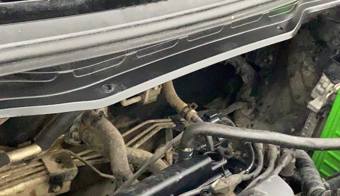 2011 Hyundai i20 ASTA 1.2, Petrol, Manual, 55,902 km, Bonnet (hood) - Cowl vent panel has minor damage