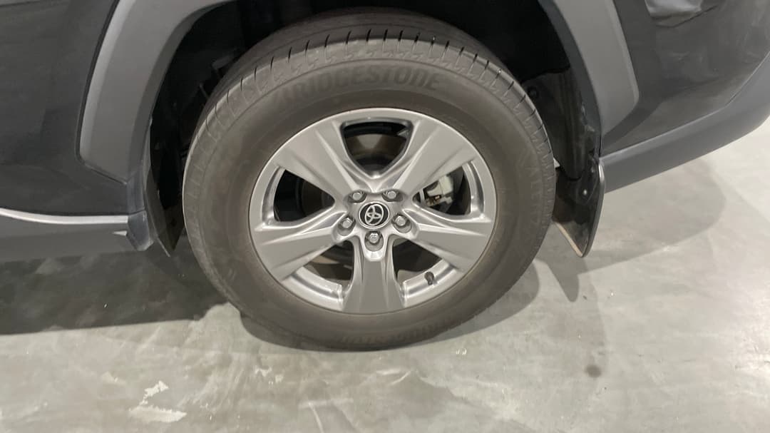 2024 Toyota RAV4 Gx (AWD) Hybr Full Size Spare, Automatic, 40466 km, Left Rear Wheel