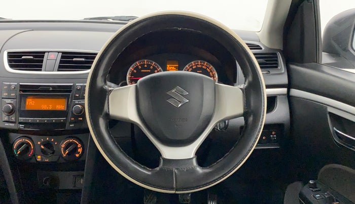 2017 Maruti Swift VXI O, Petrol, Manual, 40,805 km, Steering Wheel Close Up