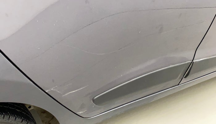 2017 Hyundai Grand i10 SPORTZ (O) 1.2 KAPPA VTVT, Petrol, Manual, 86,986 km, Right rear door - Minor scratches