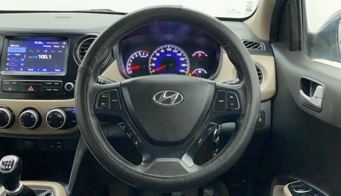 2017 Hyundai Grand i10 SPORTZ (O) 1.2 KAPPA VTVT, Petrol, Manual, 86,986 km, Steering Wheel Close Up
