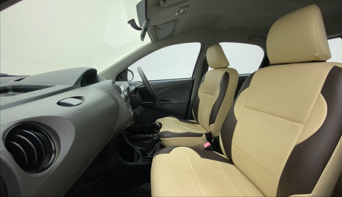 2013 Toyota Etios Liva GD, Diesel, Manual, 92,359 km, Right Side Front Door Cabin