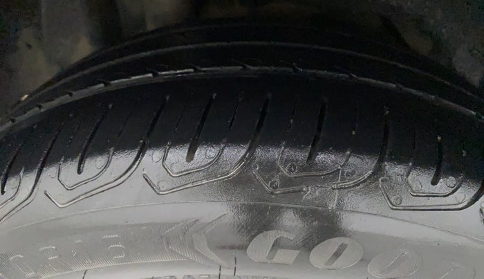 2019 Ford FREESTYLE TITANIUM PLUS 1.2 PETROL, Petrol, Manual, 86,694 km, Right Rear Tyre Tread