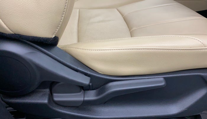 2022 Honda City 1.5L I-VTEC ZX CVT, Petrol, Automatic, 9,029 km, Driver Side Adjustment Panel