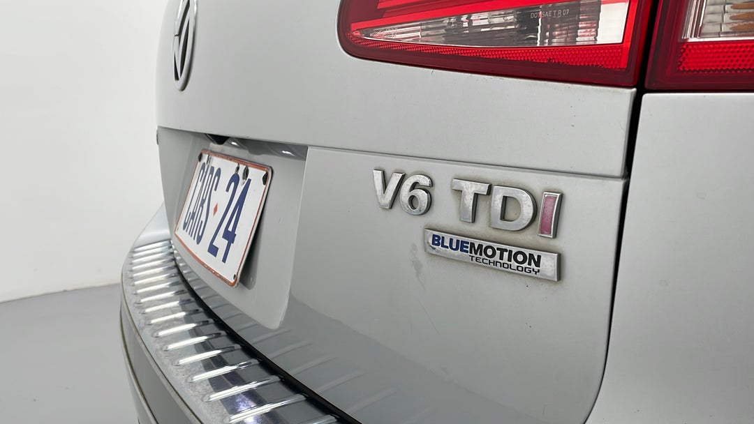 Badge (Boot Right Side)