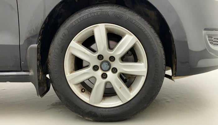 2011 Volkswagen Polo COMFORTLINE 1.2L PETROL, Petrol, Manual, 25,925 km, Right Front Wheel