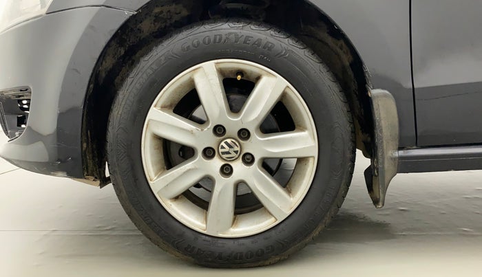 2011 Volkswagen Polo COMFORTLINE 1.2L PETROL, Petrol, Manual, 25,925 km, Left Front Wheel