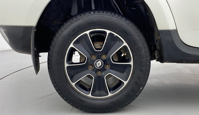 2016 Renault Duster RXZ DIESEL 110, Diesel, Manual, 98,973 km, Right Rear Wheel