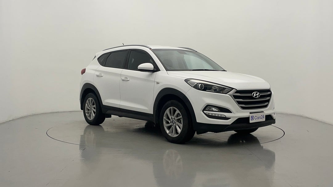 2017 Hyundai Tucson Active (FWD), Automatic, 93461 km, Right Front Diagonal (45- Degree) View