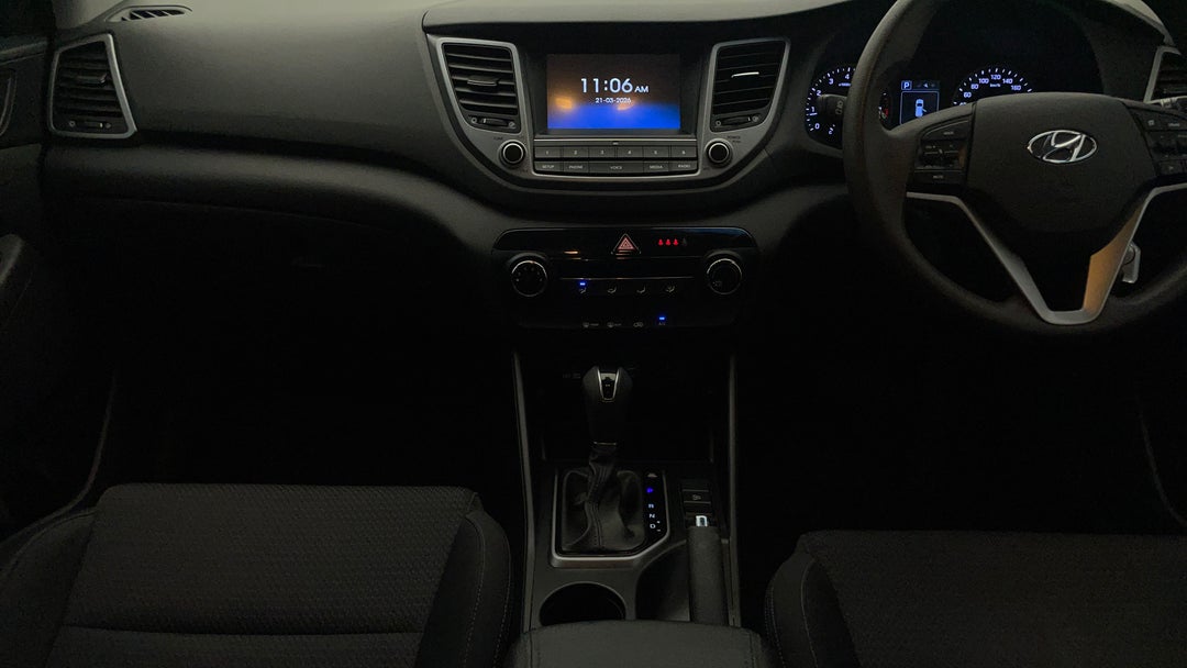 2017 Hyundai Tucson Active (FWD), Automatic, 93461 km, Center Console