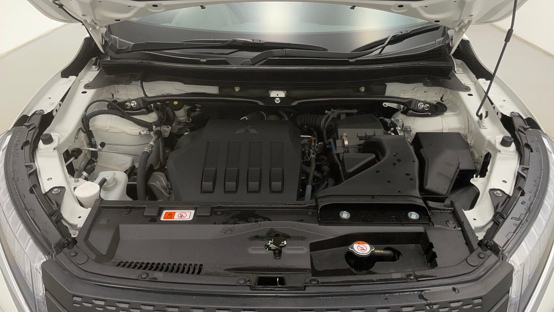 Open Bonnet (Engine)