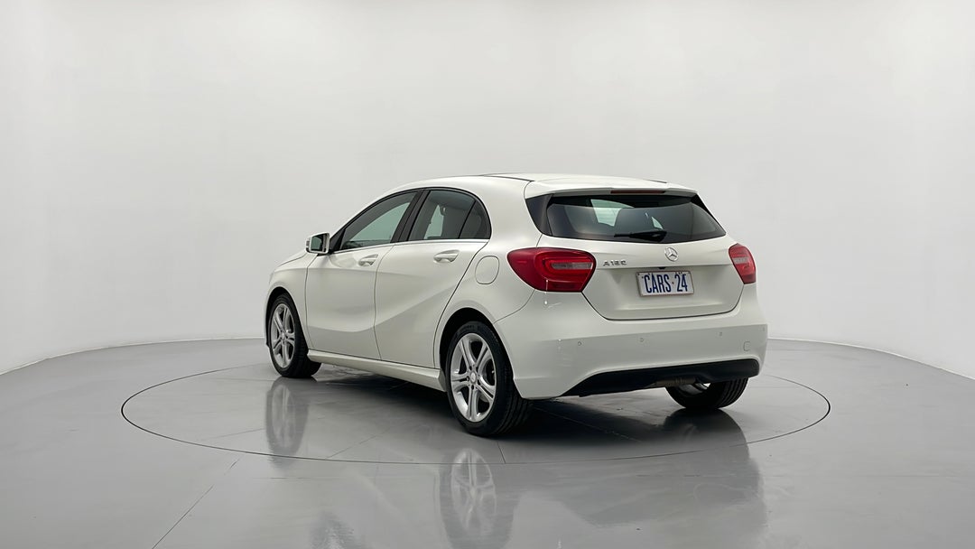 Left Back Diagonal (45- Degree) View