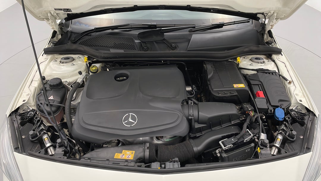 Open Bonnet (Engine)