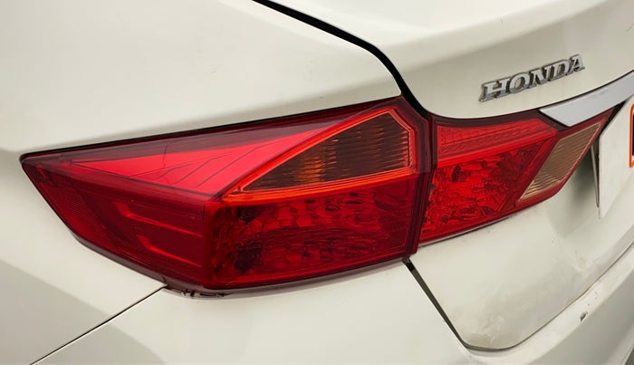 2016 Honda City 1.5L I-VTEC E MT, Petrol, Manual, 37,477 km, Left tail light - Reverse gear light not functional