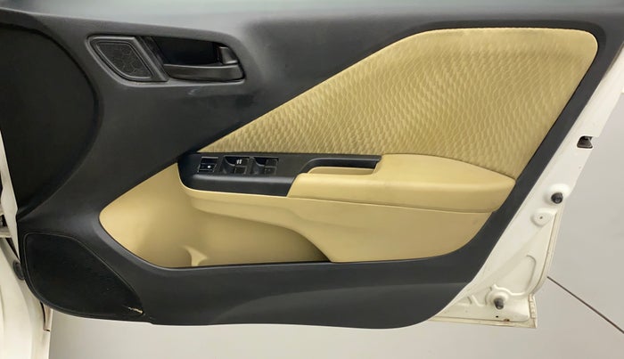 2016 Honda City 1.5L I-VTEC E MT, Petrol, Manual, 37,672 km, Driver Side Door Panels Control