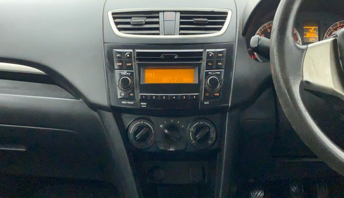 2016 Maruti Swift VXI, Petrol, Manual, 80,664 km, Air Conditioner