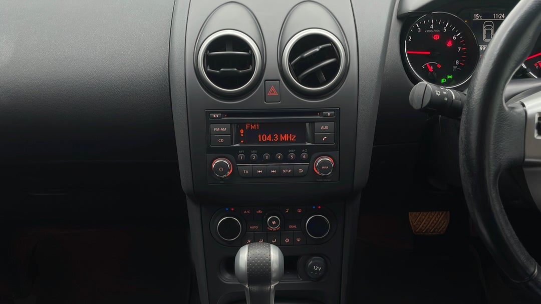 2012 Nissan Dualis Ti (4x2), Automatic, 99807 km, Center Console