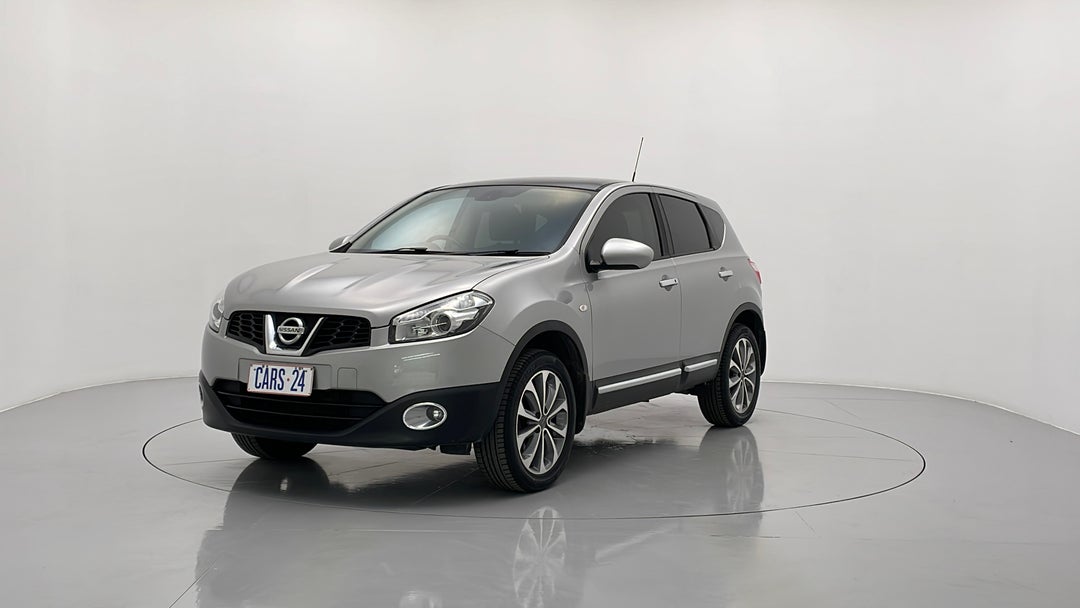 2012 Nissan Dualis Ti (4x2), Automatic, 99807 km, Left Front Diagonal (45- Degree) View