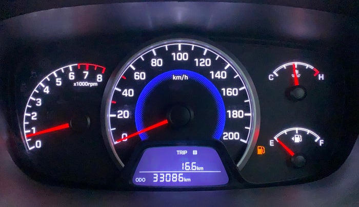2017 Hyundai Grand i10 MAGNA 1.2 VTVT, Petrol, Manual, 33,124 km, Odometer Image