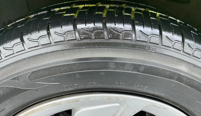 2018 Hyundai NEW SANTRO SPORTZ 1.1, Petrol, Manual, 12,673 km, Left Front Tyre Tread
