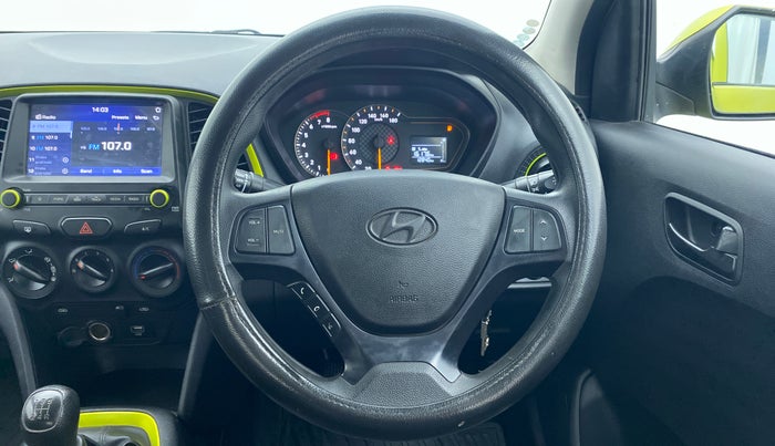 2018 Hyundai NEW SANTRO SPORTZ 1.1, Petrol, Manual, 12,673 km, Steering Wheel Close Up