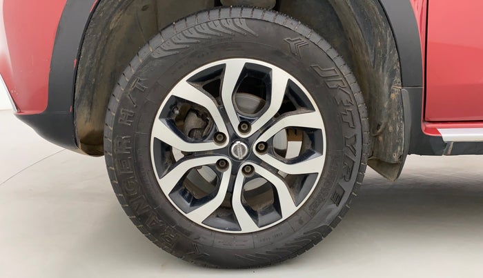 2014 Nissan Terrano XV D THP 110 PS, Diesel, Manual, 82,871 km, Left Front Wheel