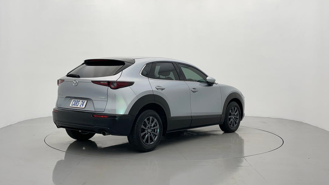 Right Back Diagonal (45- Degree) View