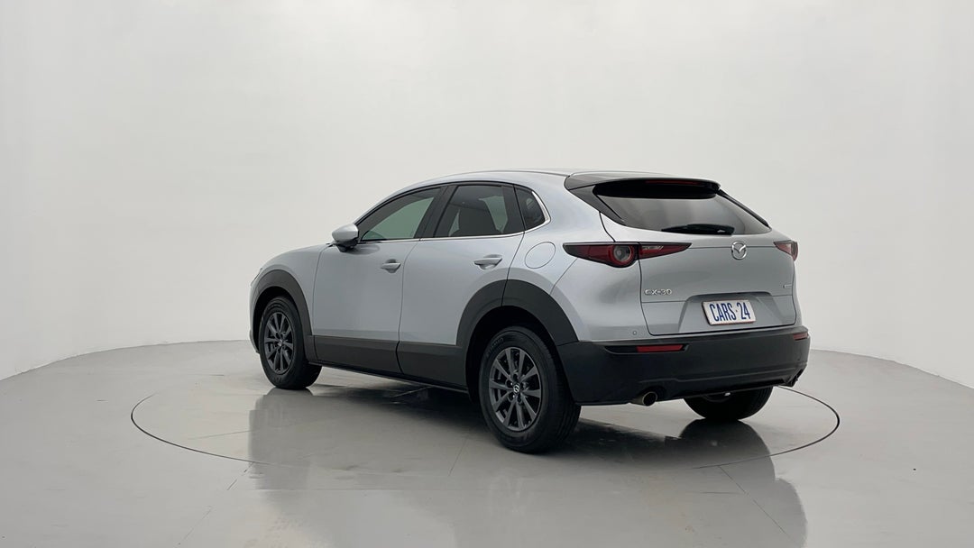 Left Back Diagonal (45- Degree) View