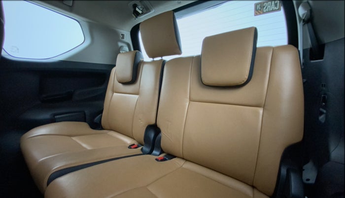 2020 Toyota Innova Crysta 2.4 GX AT 8 STR, Diesel, Automatic, 38,890 km, Third Seat Row ( optional )