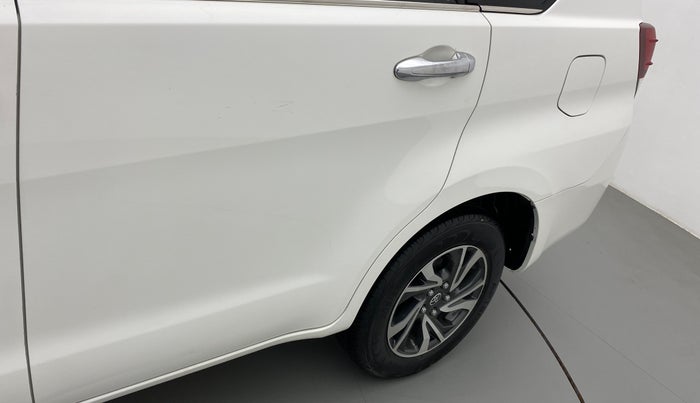 2022 Toyota Innova Crysta 2.4 GX AT 7 STR, Diesel, Automatic, 37,823 km, Rear left door - Minor scratches
