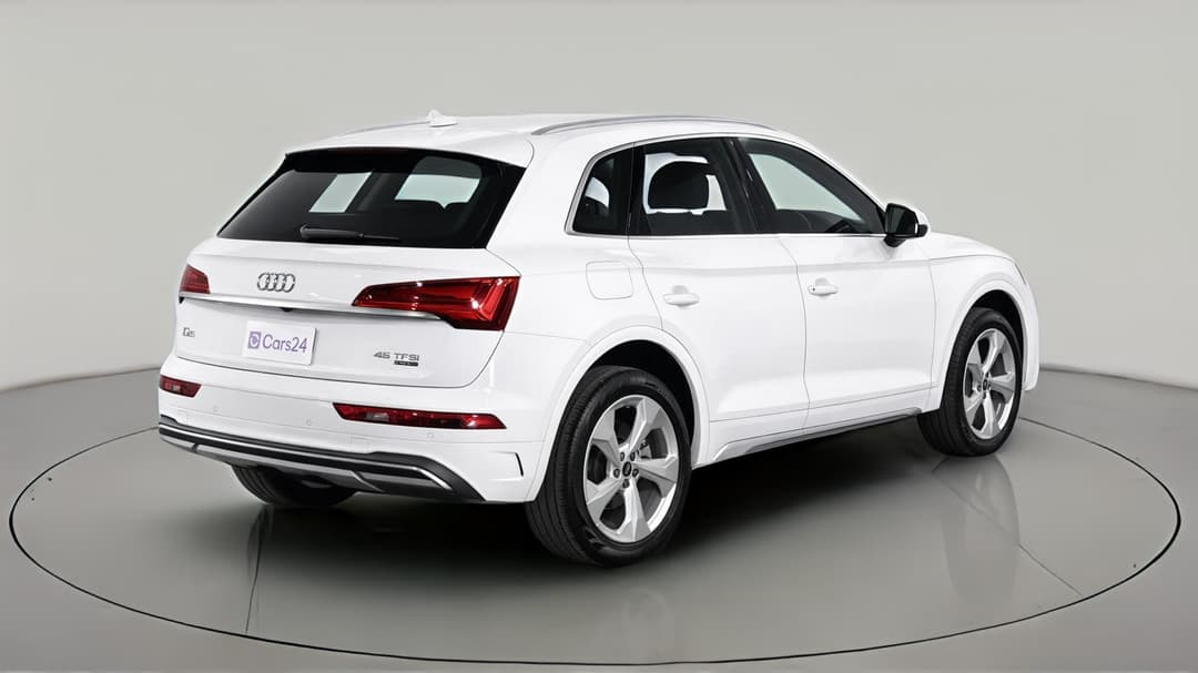 2022 Audi Q5 45 Tfsi Quattro Mhev, Automatic, 34664 km, Right Back Diagonal (45- Degree) View