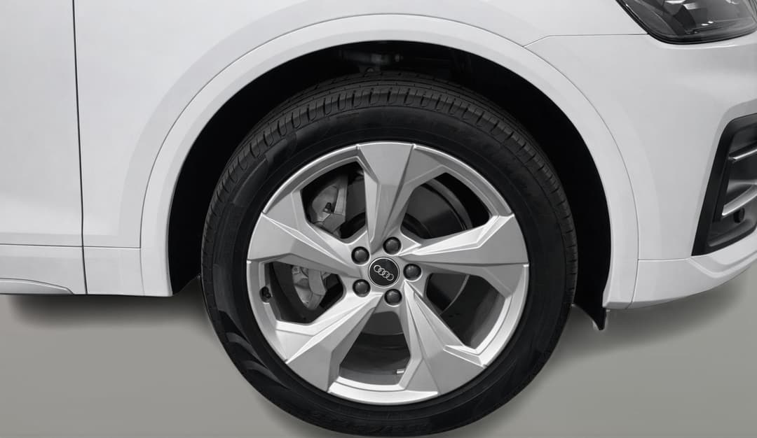 2022 Audi Q5 45 Tfsi Quattro Mhev, Automatic, 34664 km, Right Front Wheel
