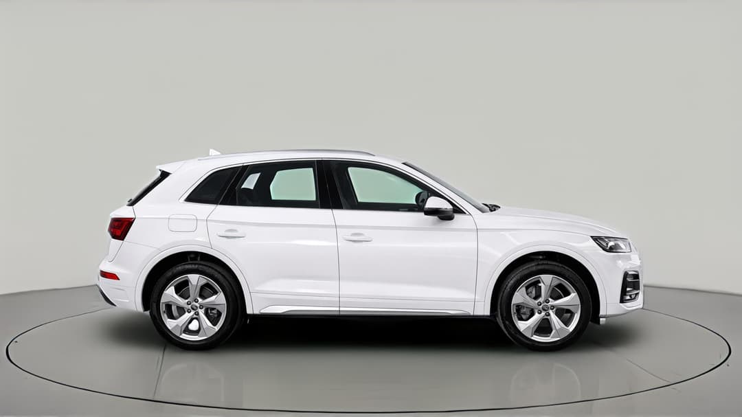 2022 Audi Q5 45 Tfsi Quattro Mhev, Automatic, 34664 km, Right Side View