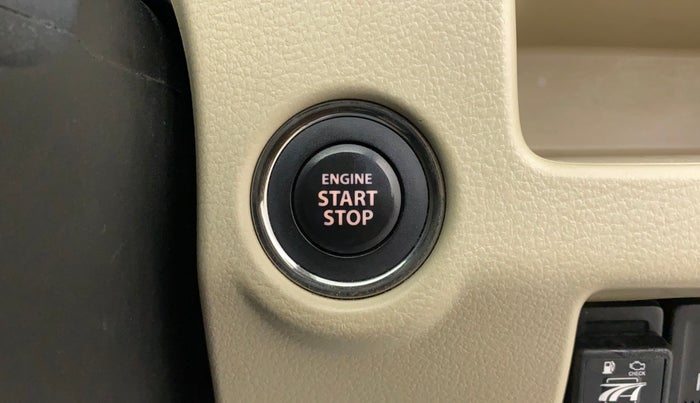 2016 Maruti Ciaz ZXI+ AT, CNG, Automatic, 1,14,934 km, Keyless Start/ Stop Button