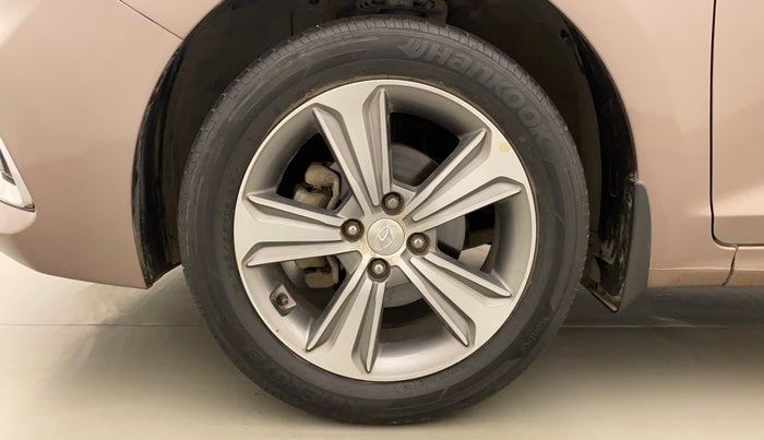 2018 Hyundai Verna 1.6 VTVT SX, Petrol, Manual, 40,461 km, Left Front Wheel