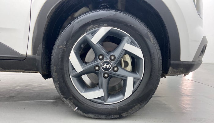 2019 Hyundai VENUE SX(O) CRDi, Diesel, Manual, 17,074 km, Right Front Wheel