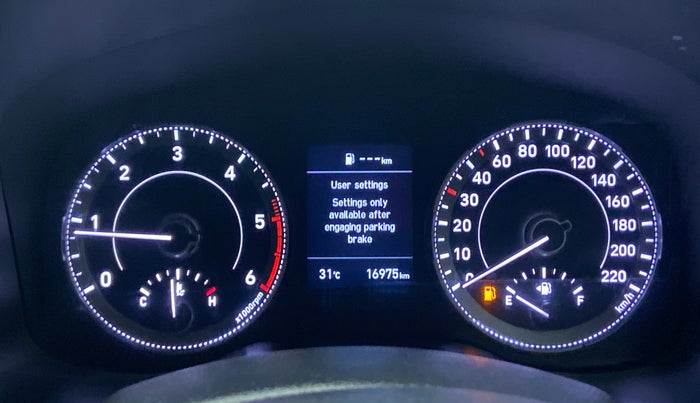 2019 Hyundai VENUE SX(O) CRDi, Diesel, Manual, 17,074 km, Odometer Image