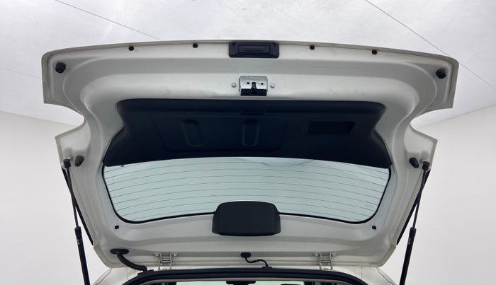 2019 Hyundai VENUE SX(O) CRDi, Diesel, Manual, 17,074 km, Boot Door Open