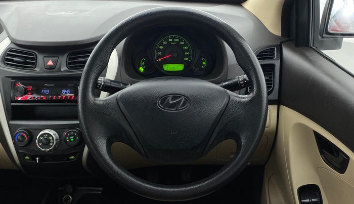 2017 Hyundai Eon ERA PLUS, Petrol, Manual, 31,563 km, Steering Wheel Close Up