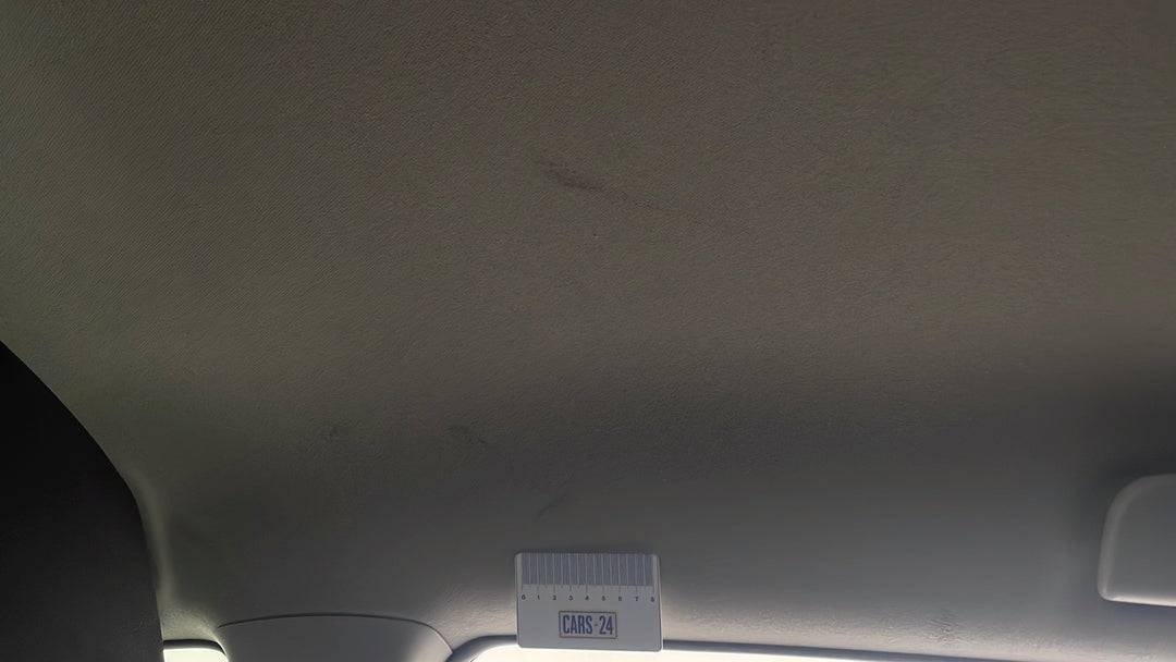 2015 Toyota Corolla Ascent Sport, Automatic, 132116 km, Roof Liner Stain