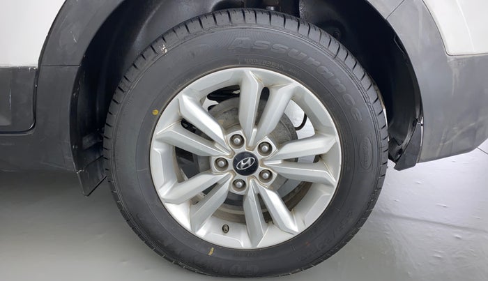 2015 Hyundai Creta 1.6 SX PLUS PETROL, Petrol, Manual, 69,619 km, Left Rear Wheel
