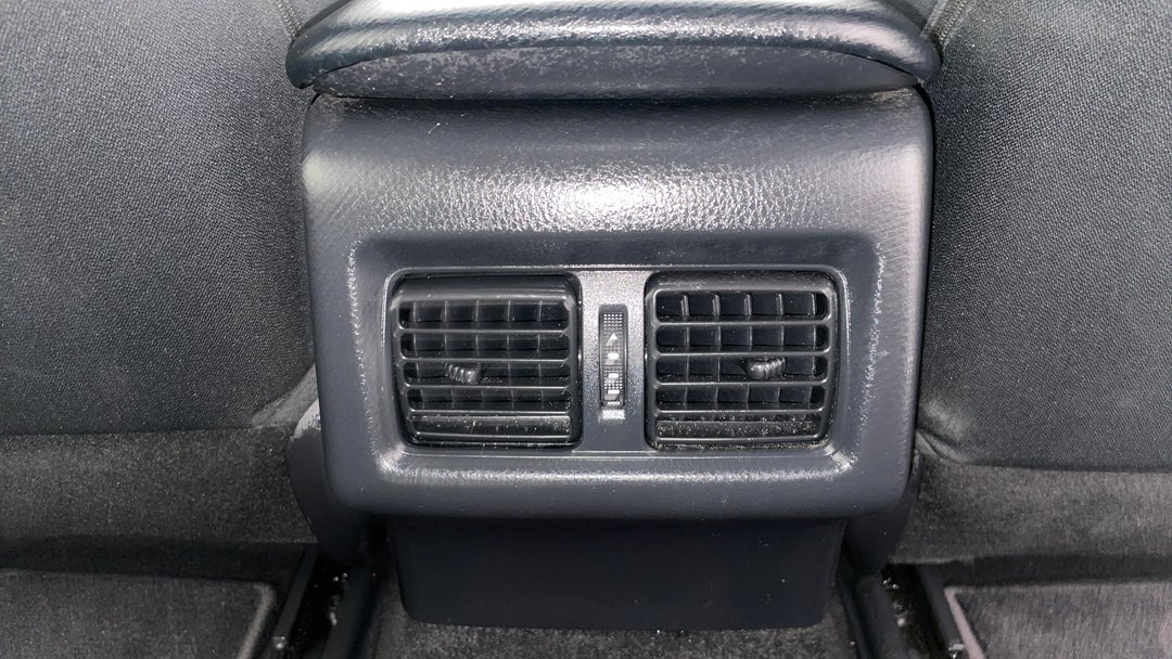 Rear A/C Vent