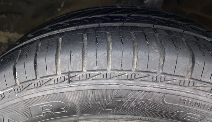 2019 Maruti Celerio VXI d, Petrol, Manual, 32,052 km, Right Front Tyre Tread