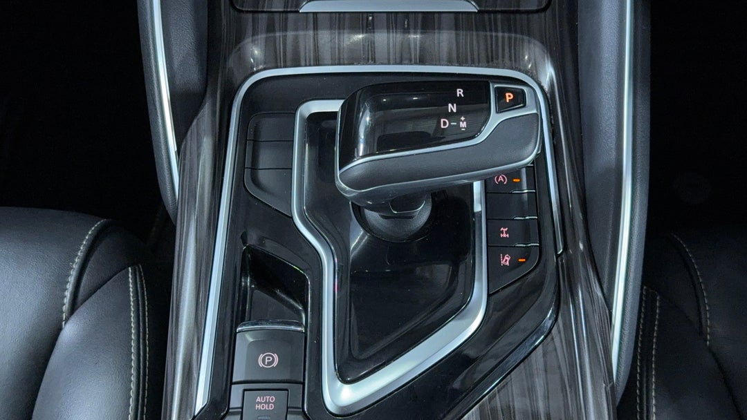 2021 LDV D90 Executive (4WD) D20, Automatic, 87549 km, Gear Lever 